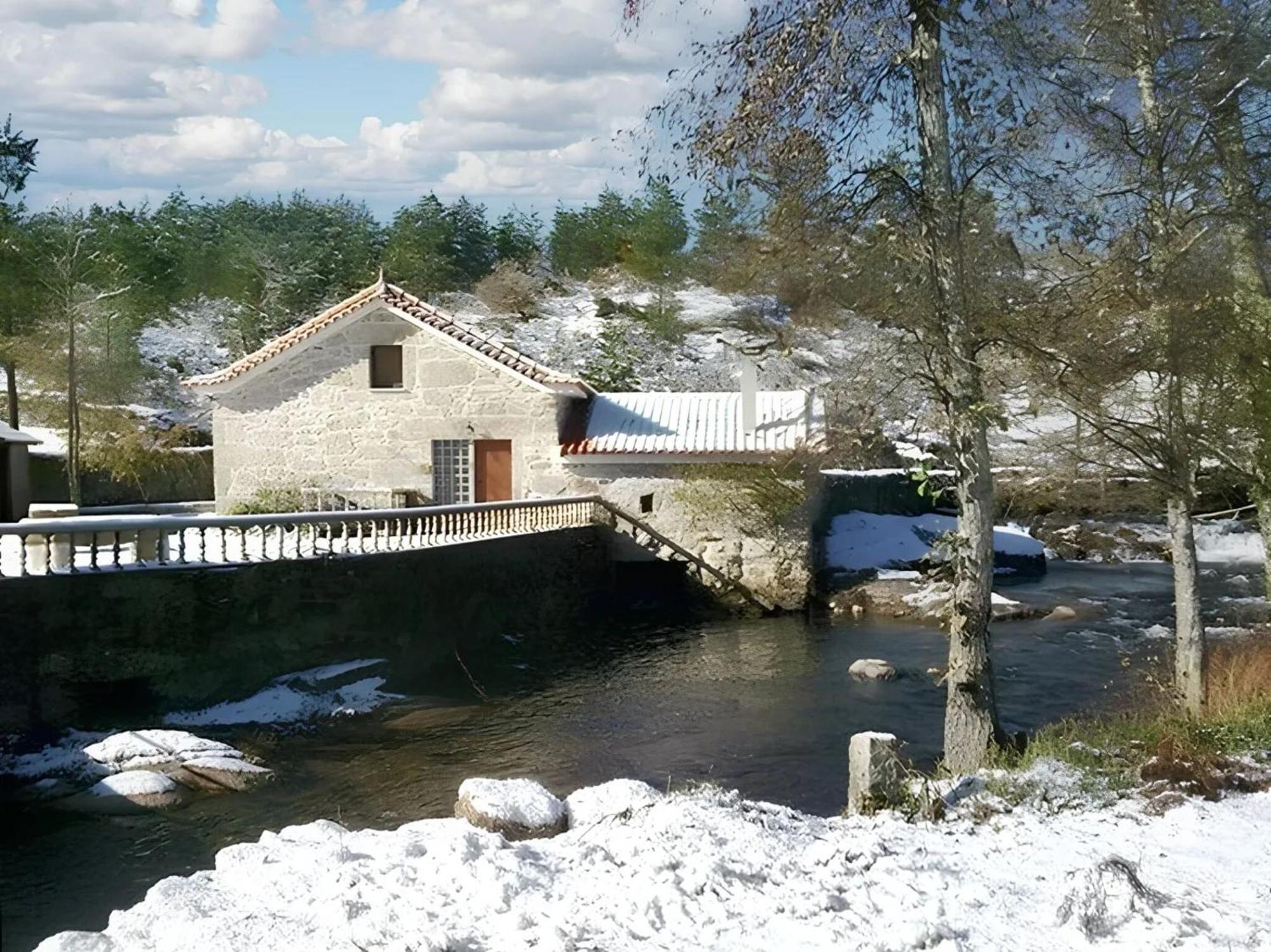 Charming Villa In Segoes With A Private Pool Zewnętrze zdjęcie